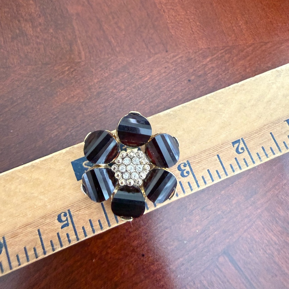 Vintage Enamel Flower Brooch